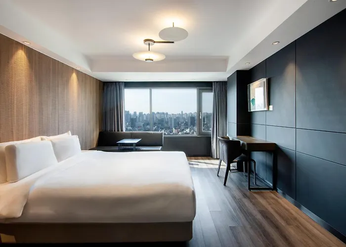 Hotel Eliena Gangnam 4*